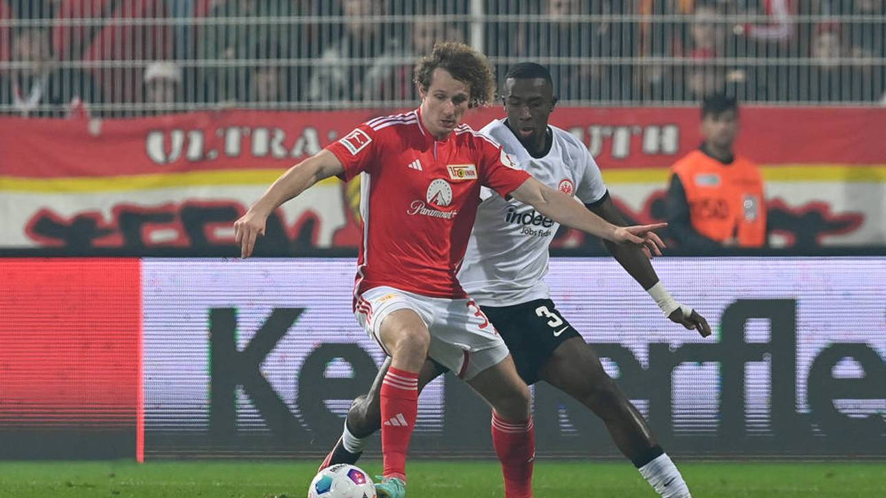 Überzeugt im Eintracht-Trikot: Willian  Pacho (r.) 