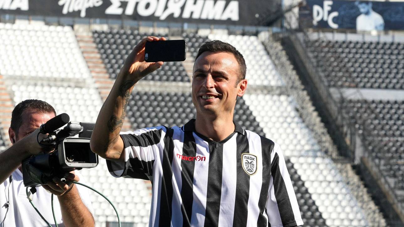Berbatov interviewt sich selbst
