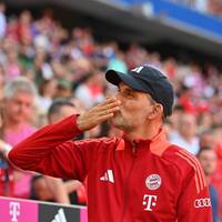 Thomas Tuchels Abschied vom FC Bayern soll zu einem späteren Zeitpunkt gebührend begangen werden. Der Noch-Trainer wollte am Sonntagabend nicht im Mittelpunkt stehen. Derweil ist die Verpflichtung eines Kandidaten unwahrscheinlich.