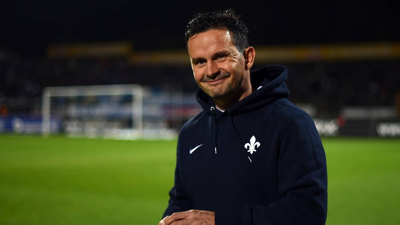 Schuster: Druck liegt beim KSC