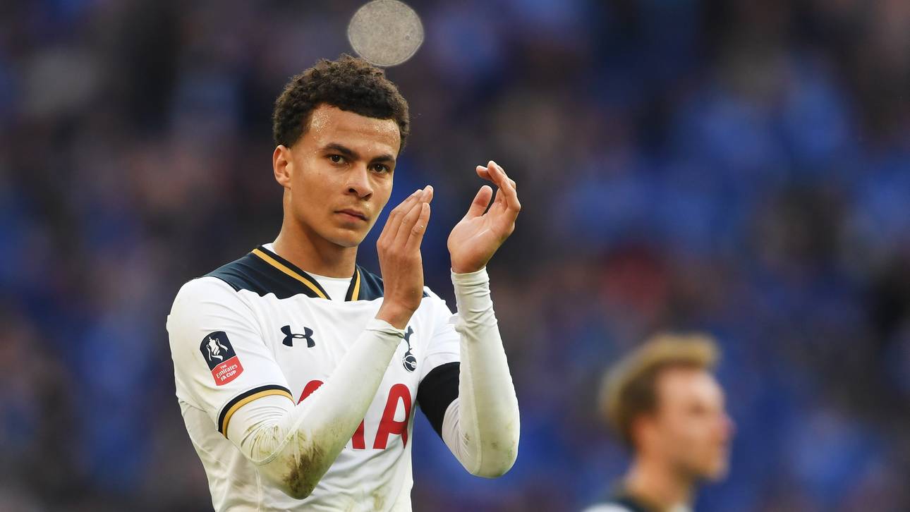 Chelsea v Tottenham Hotspur - The Emirates FA Cup Semi-Final