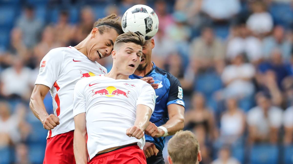 Wie wertvoll Sabitzer für RB ist, zeigt die Tatsache, dass der Verein im April den Vertrag mit dem 21 Jahre alten österreichischen Nationalstürmer vorzeitig bis 2021 verlängerte. In der laufenden Saison erzielte er bislang drei Treffer und gab ebenso viele Torvorlagen