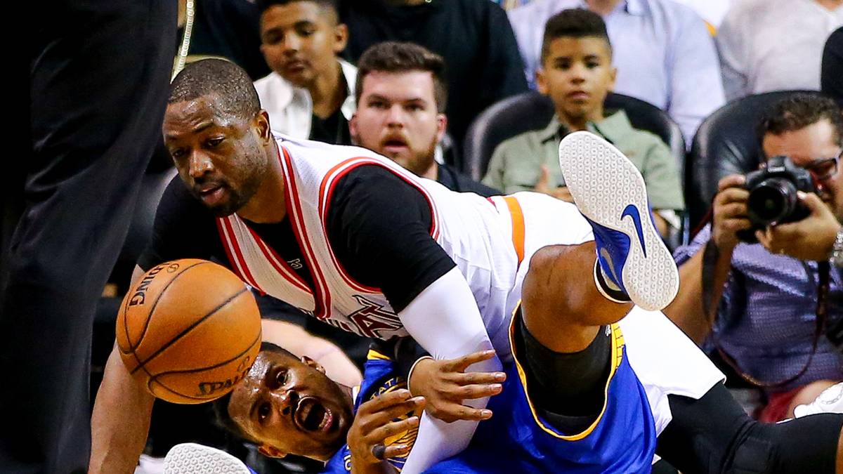 Dwyane Wade gibt einmal mehr alles. Gegen die Warriors reicht seine Saisonbestleistung jedoch nicht