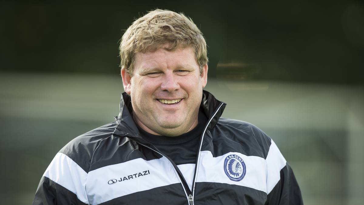 Es könnte aber auch ein Überraschungs-Coup werden, den Gladbachs Sportdirektor Eberl aus dem Hut zaubert: Wird es Hein Vanhaezebrouck, der im vergangenen Jahr den KAA Gent überraschend zur Meisterschaft in Belgien führte...