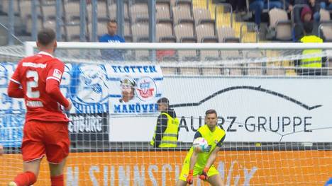 Kaiserslautern bleibt zum zweiten Mal in Folge torlos und verliert erneut gegen Hansa Rostock.