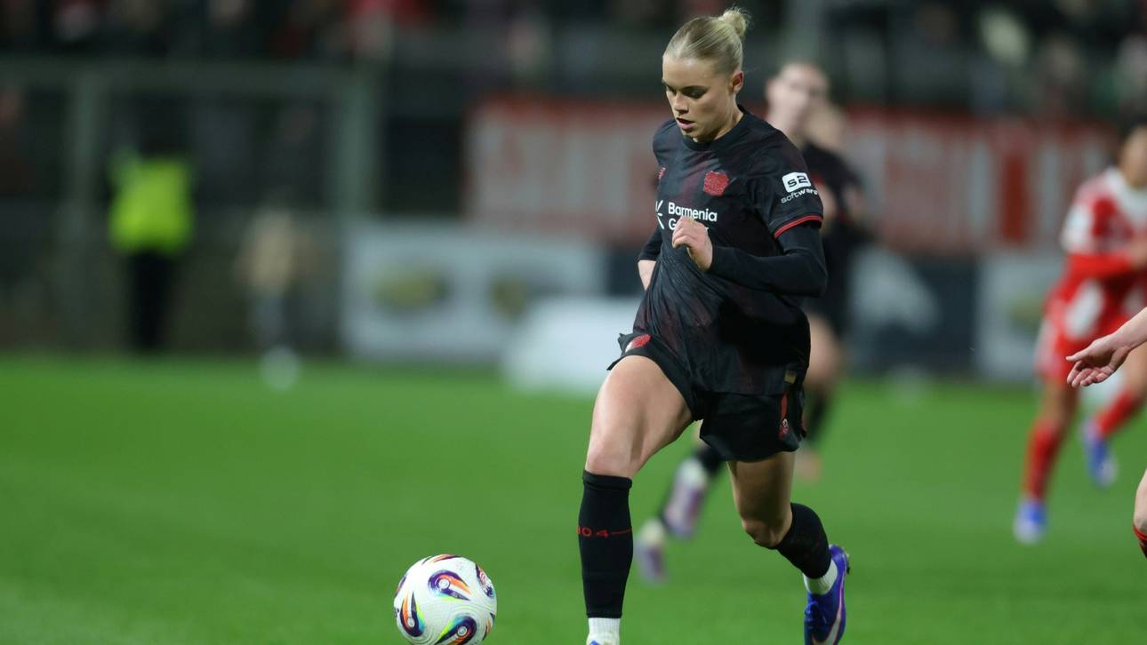 Leverkusen verlängert mit Torjägerin
