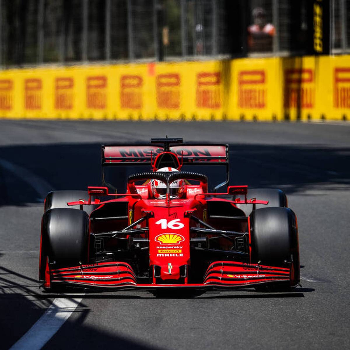 Formel 1 Baku Gp Mit Vettel Schumacher Hamilton Live Im Tv Stream Ticker