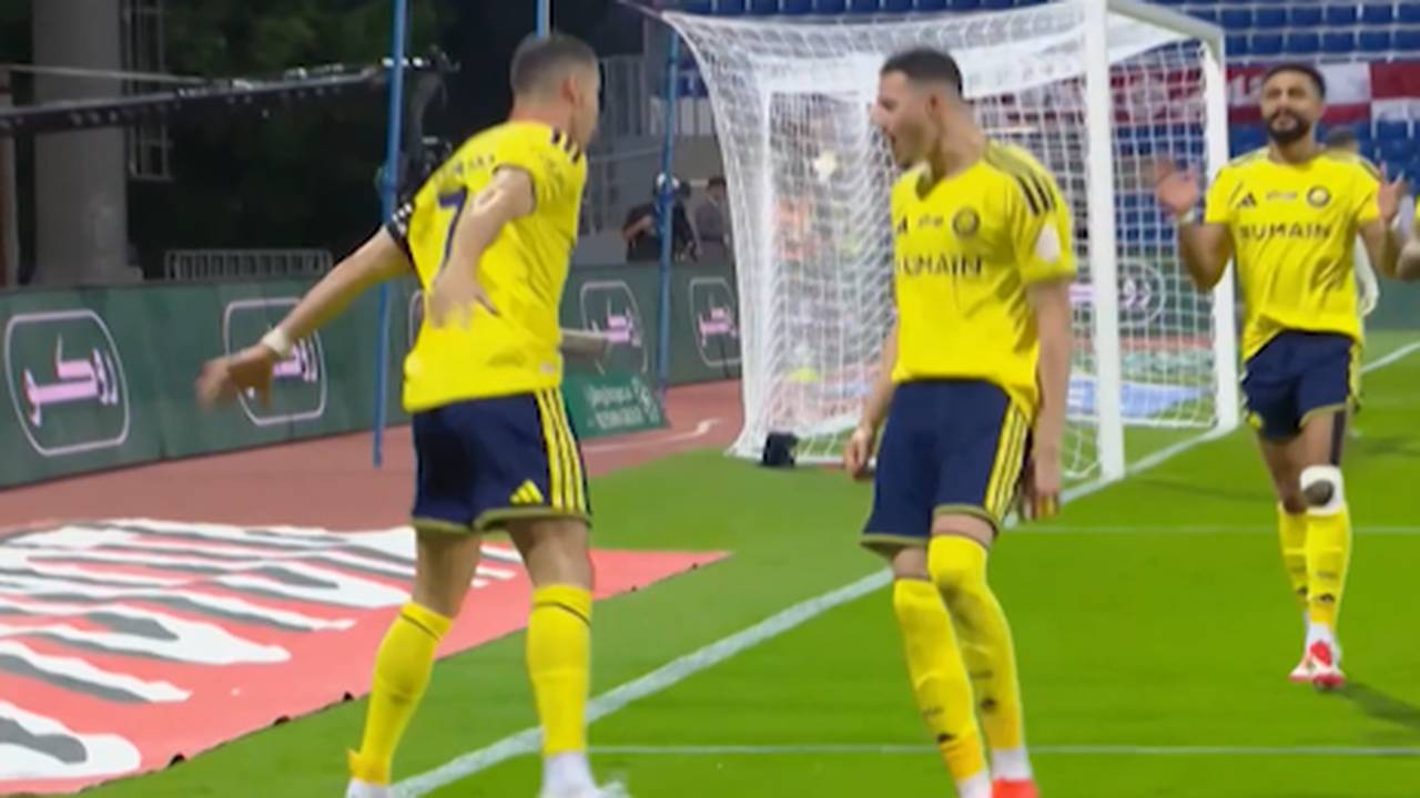 Wie in seiner Prime! CR7 mit dem Kopf auf Rekord-Jagd