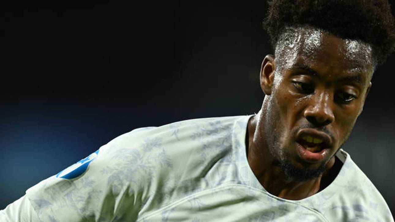 Elye Wahi bei der französischen U21