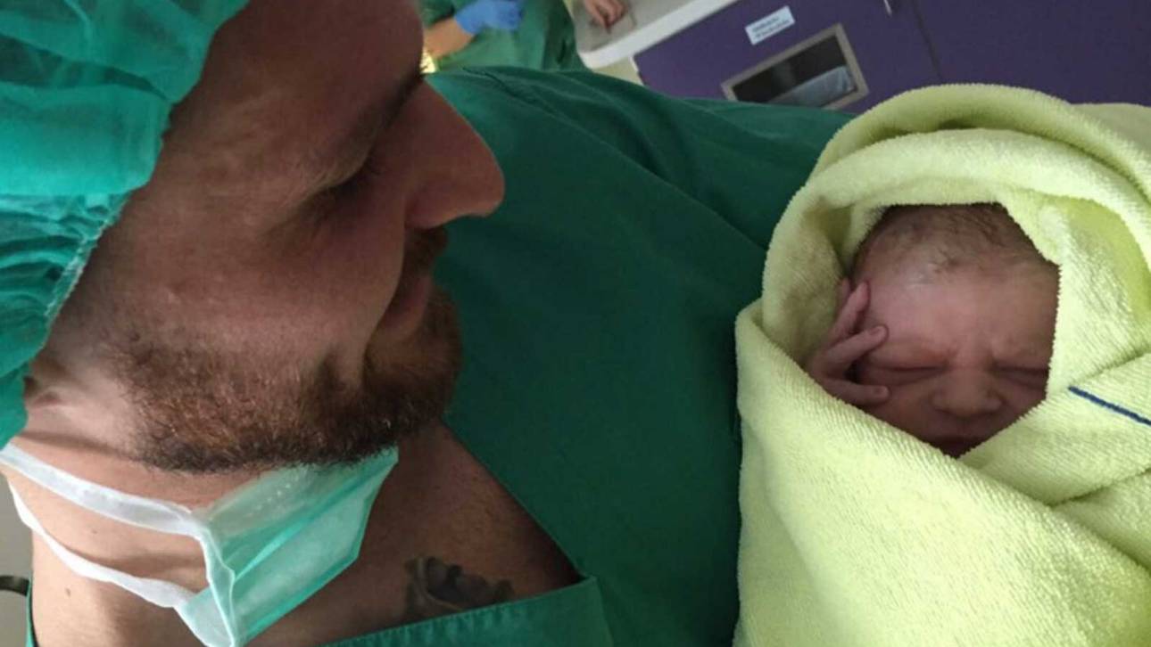 Alushi bringt Sohn zur Welt