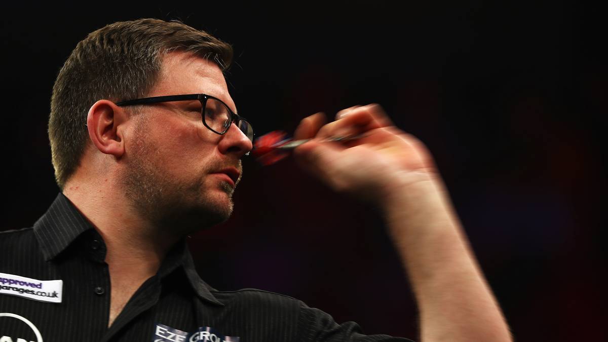 PLATZ 2 - JAMES WADE: Wenn ein Spieler derzeit im Aufwind ist, dann ist es "The Machine". Der Brite gewann zuletzt zwei Turniere in Folge (u.a. die EM in Dortmund) und kletterte in der Weltrangliste auf Rang sechs. Neben der WM fehlt ihm nur noch der Grand-Slam-Sieg