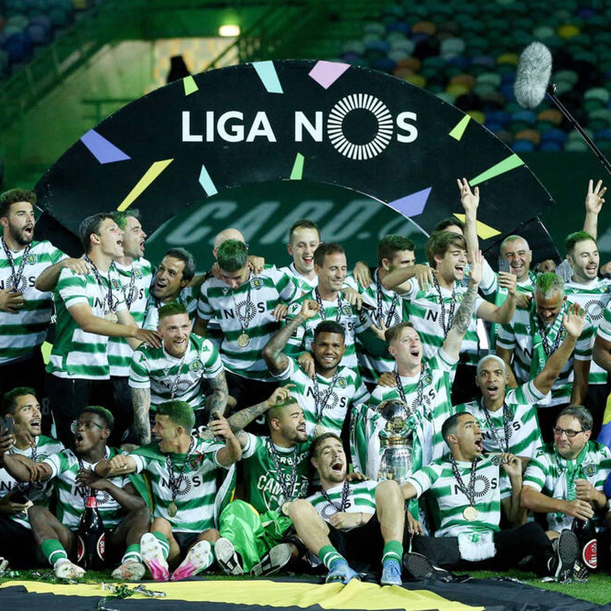 Sporting Lissabon Dank Amorim Erstmals Seit 2002 Portugiesischer Meister