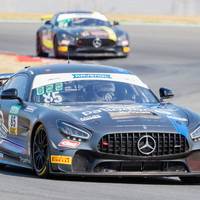 An einem ereignisreichen Wochenende der ADAC GT4 Germany auf SPORT1  lässt insbesondere BMW in Oschersleben die Muskeln spielen. Gewinner sind jedoch jeweils andere Autos. 