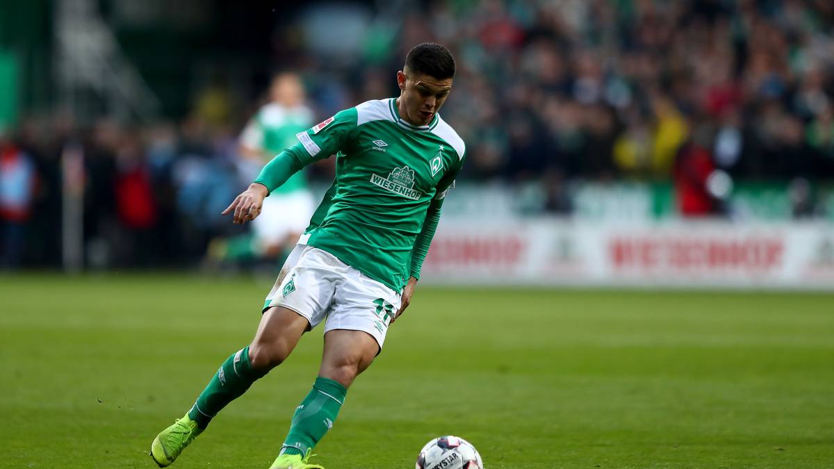 WERDER BREMEN - 7-9: Neben der Meisterschaftsentscheidung ist das Rennen um die Europapokalplätze das spannendste Thema des letzten Bundesliga-Spieltags. Die schlechtesten Karten dabei hat Werder Bremen. Ein Sieg gegen RB Leipzig ist Pflicht, zeitgleich müssten Wolfsburg und Hoffenheim patzen