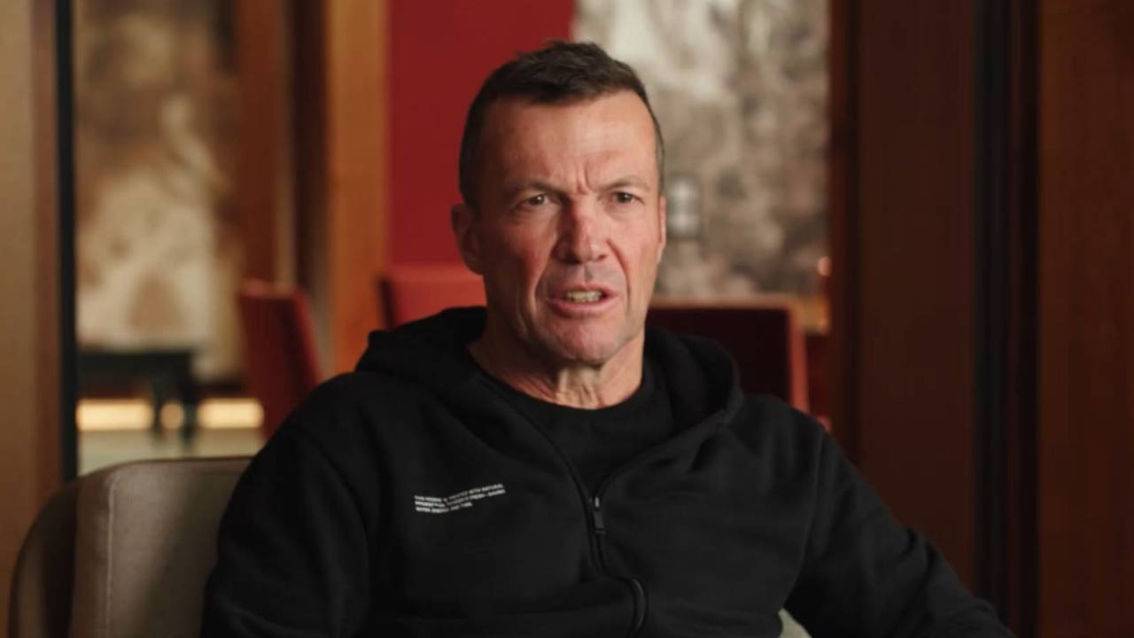 Matthäus kämpft mit den Tränen