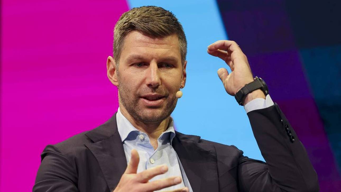 Thomas Hitzlsperger kritisiert die öffentlichen Auftritte und Aussagen von Bayern-Boss Herbert Hainer