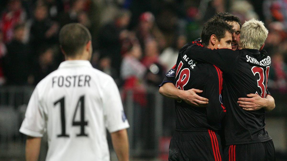 Im Rückspiel fertigten Schweinsteiger, Klose und Co. die Schotten dann mit 5:1 ab und zogen ins Achtelfinale ein