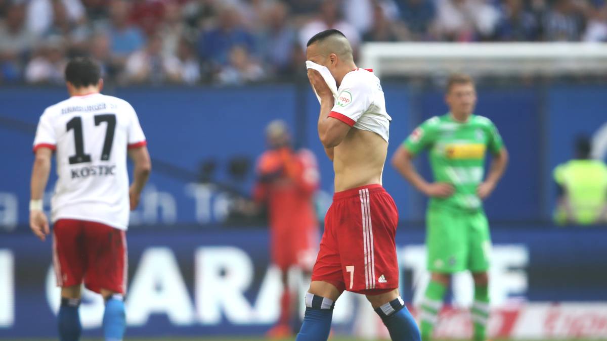 Während in Leverkusen zumindest kurzzeitig gejubelt wird, fließen in Hamburg die Tränen