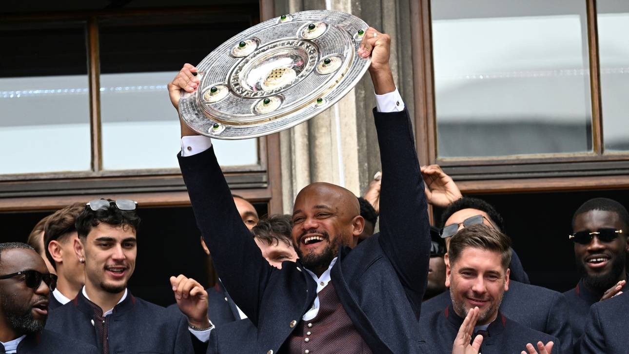 Kompany vergisst die Meisterschale!