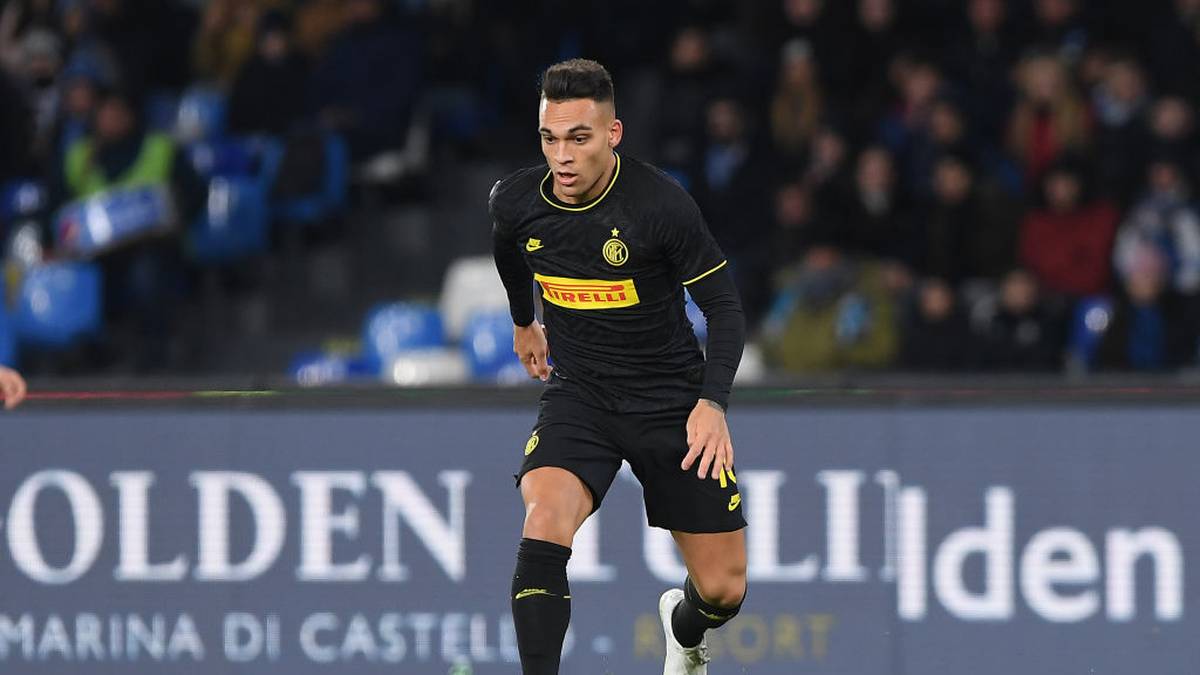 10. LAUTARO MARTINEZ (Inter Mailand, 115,7 Millionen): Kongenialer Partner von Lukaku. Besticht durch seine Giftigkeit und Abschlussstärke. Unter Antonio Conte eine Art Griezmann in seiner Zeit bei Atlético - tiefstehend, abwartend, eiskalt zuschlagend