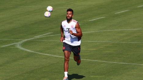 Eric Maxim Choupo-Moting und Joshua Zirkzee kommen dem Comeback beim FC Bayern immer näher. Die beiden zuletzt angeschlagenen Stürmer absolvierten am trainingsfreien Dienstag jeweils ein individuelles Programm.