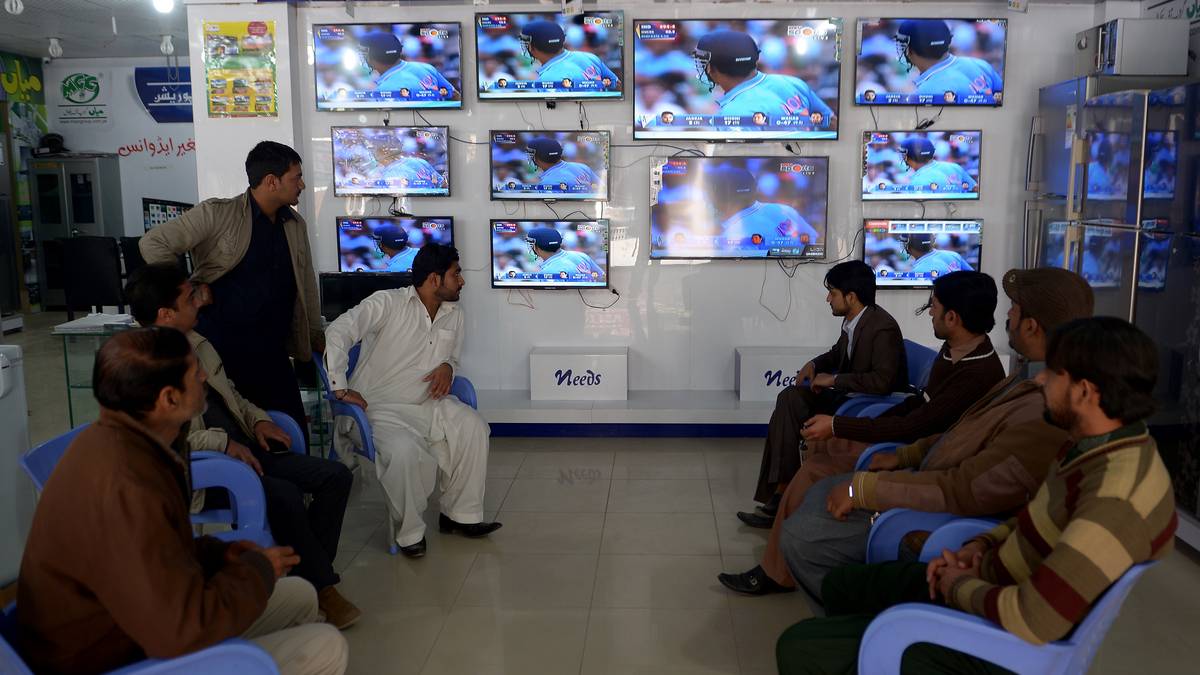 Public Viewing in Pakistan