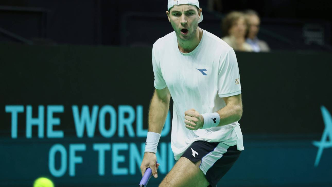 Struff sorgt für Führung im Davis Cup