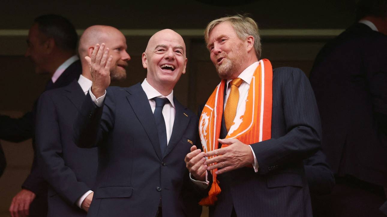 Willem-Alexander trifft Infantino
