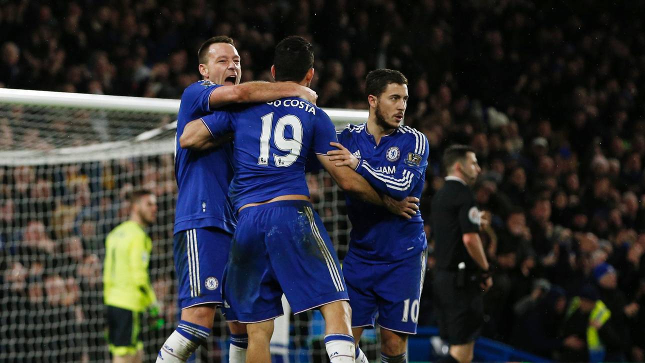 Costa schockt van Gaal spät