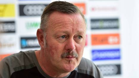 Roland Virkus macht sich nach dem enormen Umbruch bei Borussia Mönchengladbach keine Sorgen um die Zukunft des Klubs. Er verteilt aber eine Spitze gegen den abgewanderten Jonas Hofmann.