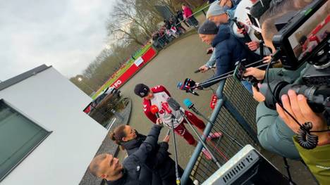 Der Hype um Kölns Said El Mala ist weiterhin riesig. Das ungewöhnliche Medienaufgebot um den 19 Jahre jungen Shootingstar fällt auch Trainer Lukas Kwasniok auf - doch El Mala gibt sich vor der Presse souverän.