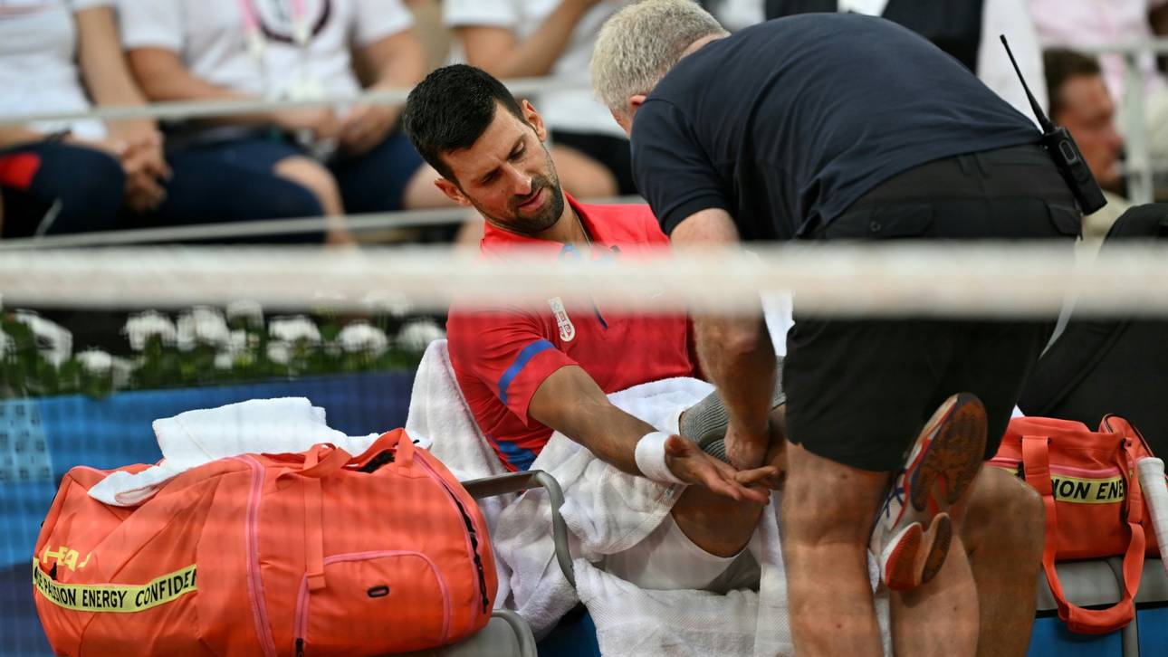 Djokovic ringt Tsitsipas nieder