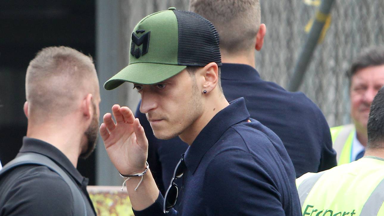 Owomoyela watscht Özil-Kritiker ab