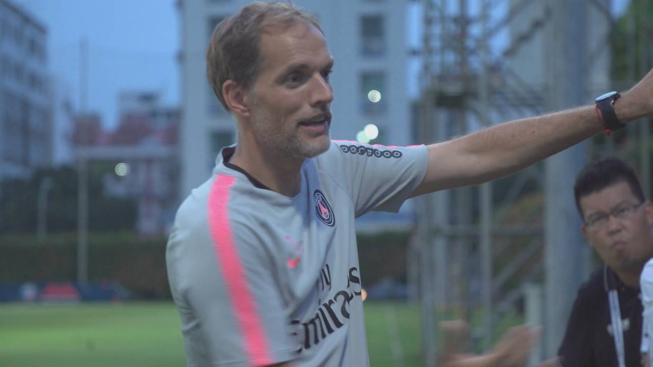 Paris Saint-Germain: Thomas Tuchel zieht sich Fußbruch zu