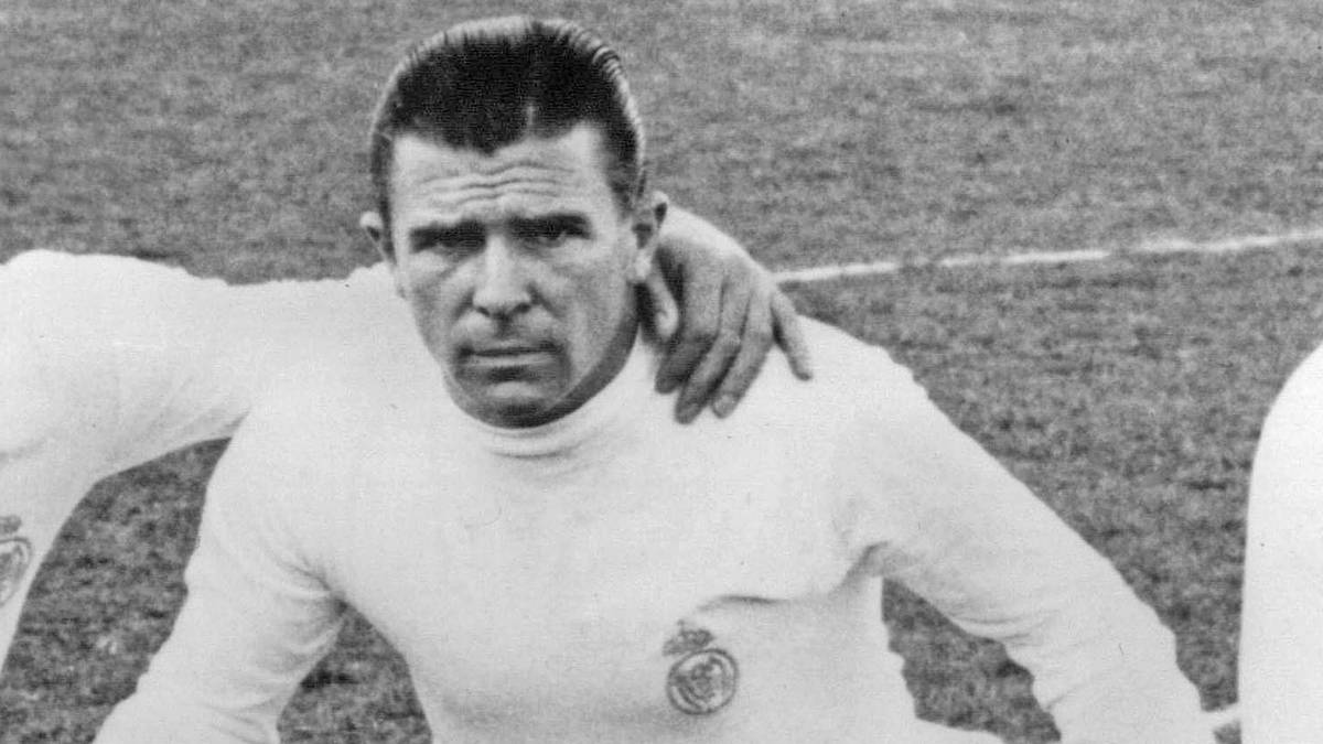 Platz 5: Ferenc Puskas, 242 Tore