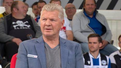 Borussia Dortmund verliert gegen den VfB Stuttgart und zeigt ein schwaches Spiel. Die Runde im STAHLWERK Doppelpass bemängelt auch die fehlende Qualität.