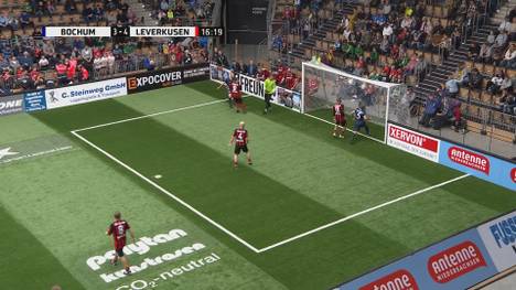 Beim Budenzauber kommen die Zuschauer auf ihre Kosten. Beim Spiel Bayer 04 Leverkusen gegen den VfL Bochum fallen die Tore wie am Fließband.