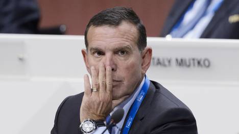 CONMEBOL-Präsident Juan Angel Napout will "einige Dinge neu bewerten"