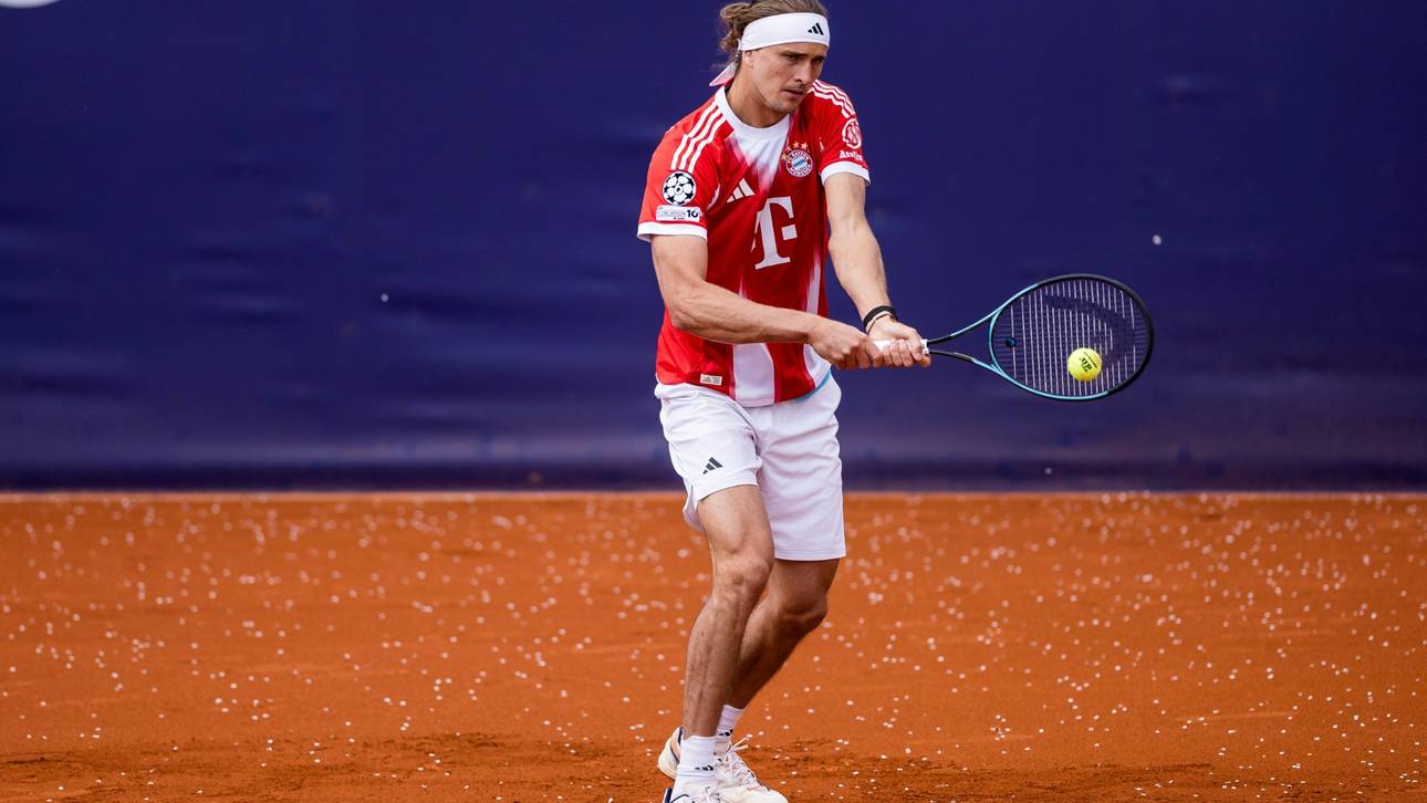 Zverev überrascht mit Olise-Trikot