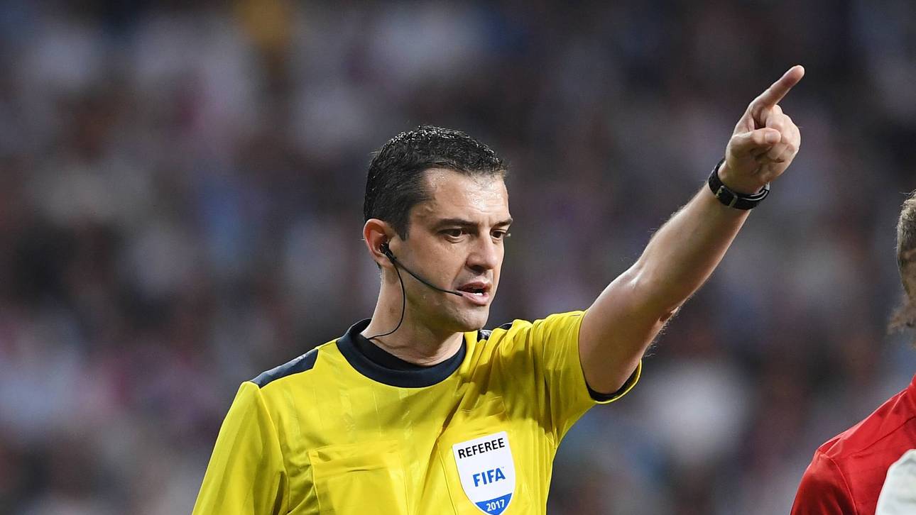 Bei Wikipedia: Schiri ein Real-Star