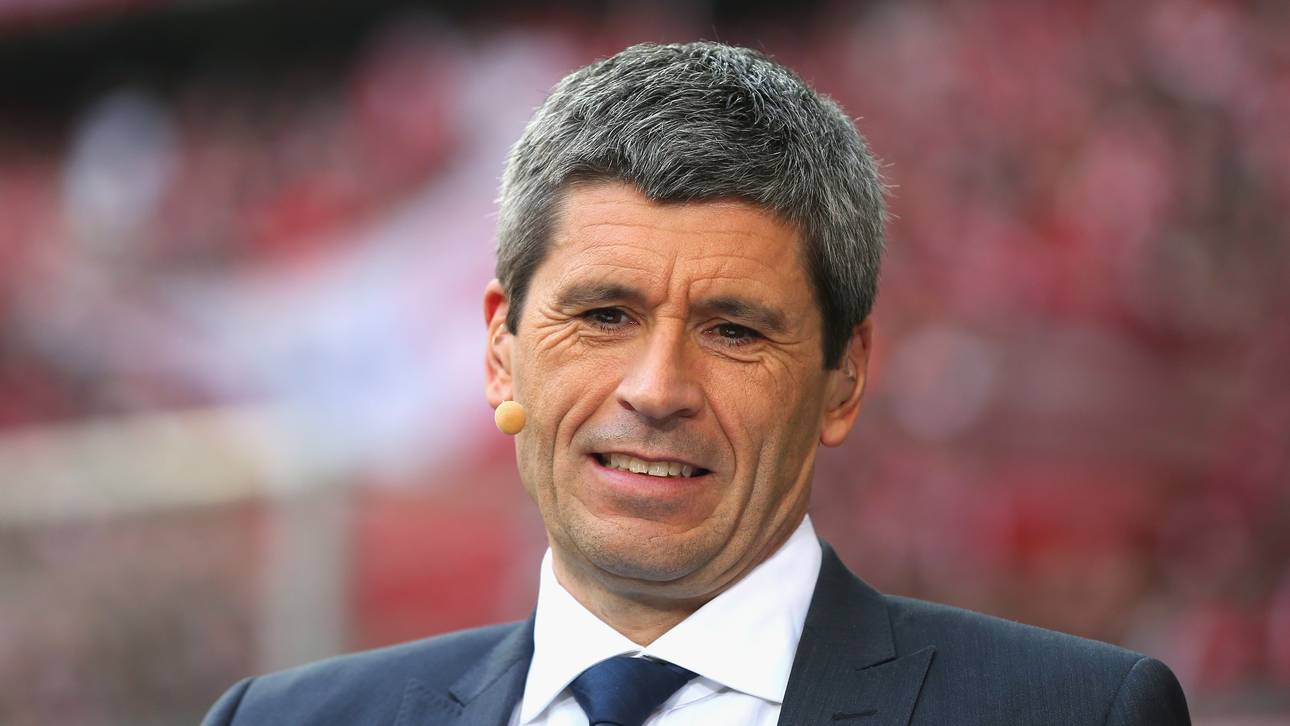 Merk zeichnet Schiris im Gefängnis aus