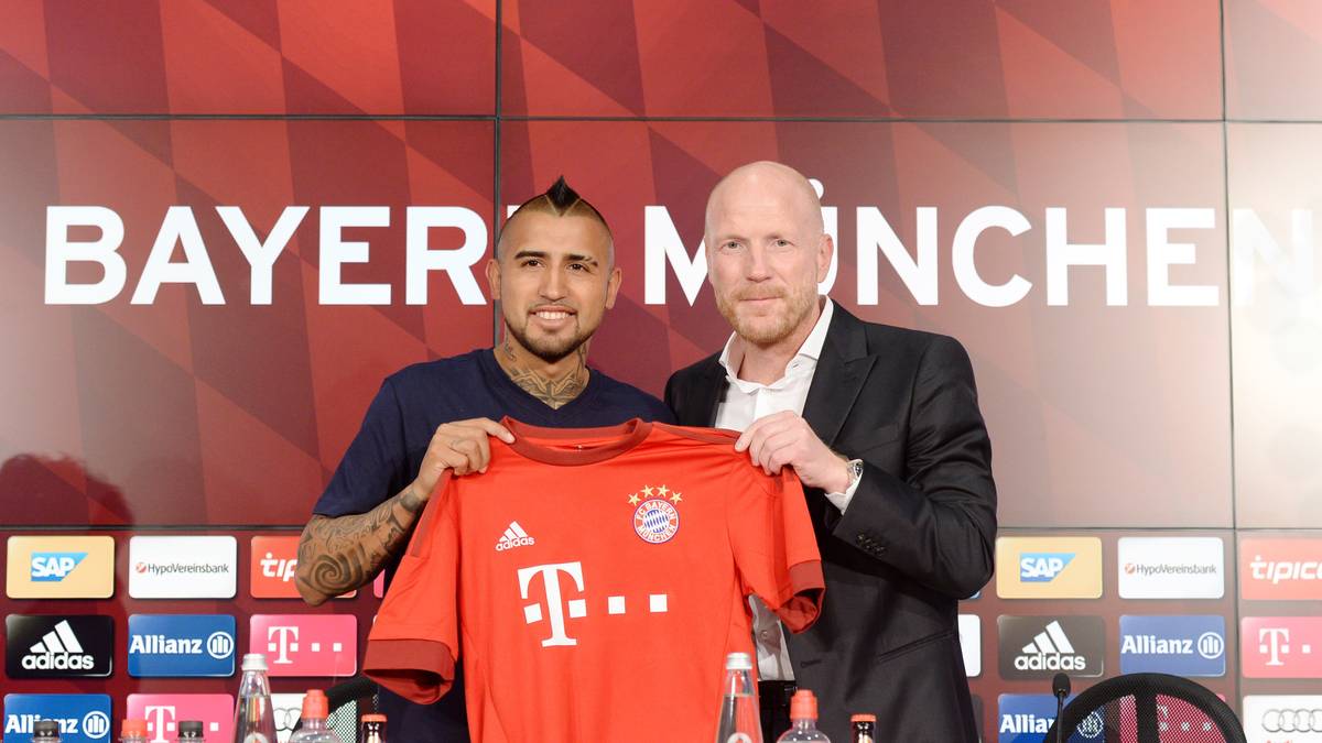 Im Sommer 2015 kehrt Arturo Vidal in die Bundesliga zurück. Die zahlreichen Eskapaden hindern den FC Bayern nicht daran, den Chilenen für 37,5 Millionen Euro an die Isar zu holen