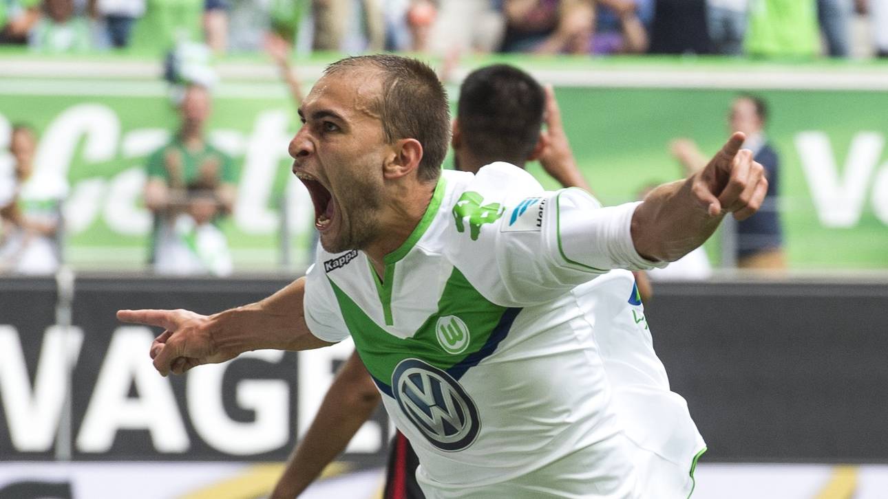 FBL-GER-BUNDESLIGA-WOLFSBURG-FRANKFURT