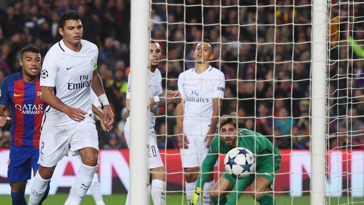 THIAGO SILVA (l.): Erreichte als einziger Defensivspieler der Pariser einigermaßen Normalform, in der Schlussphase konnte auch er die Gegentore nicht verhindern und sah schlecht aus - SPORT1-Note: 4,5