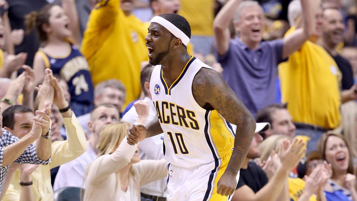 Lawson hat nicht nur spielerisch Probleme. Wegen wiederholter Autofahrten unter Alkoholeinfluss wurde der 28-Jährige zuletzt für drei Spiele gesperrt. Kann ihn ein Team wieder in die richtige Spur bringen, ist eine Verpflichtung Lawsons einen Versuch wert