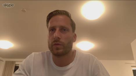 Oliver Baumann spricht im CHECK24 Doppelpass über die neuartigen Geisterspiele und seinen Umgang damit. Der TSG-Torwart erklärt auch, warum es ihm vor Allem fehlt gehasst zu werden.
