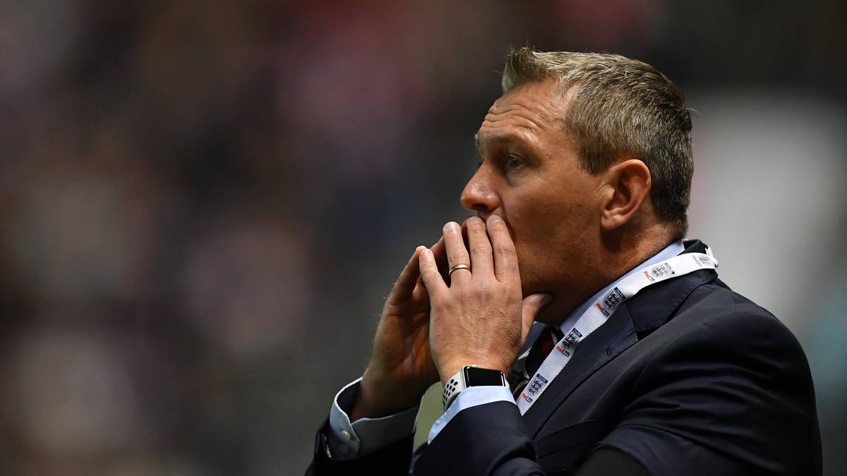 Dennoch scheint Englands U21-Trainer Aidy Boothroyd aufgrund der Vielzahl an Talenten vor der besseren Zukunft zu stehen. Ob die englischen Talente auch dem aktuellen Hype standhalten, muss sich allerdings erst zeigen