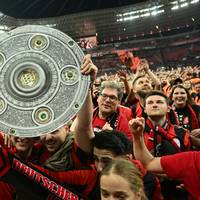 Bayer Leverkusen ist seit Dienstag die einzige noch ungeschlagene Mannschaft in den vier höchsten Ligen Deutschland.