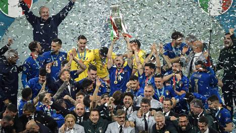 Die Stars der italienischen Fußball-Nationalmannschaft können sich nach ihrem EM-Sieg über eine Mega-Prämie freuen. 