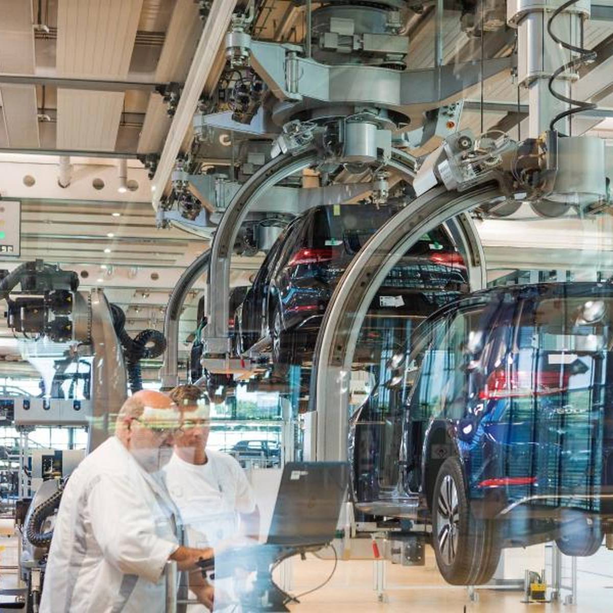 E Autos Die Richtigen Versicherungen Fur Renault Zoe Bmw I3 Kia Soul Und Co